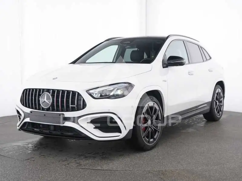 2025 Mercedes Benz GLA 35 AMG