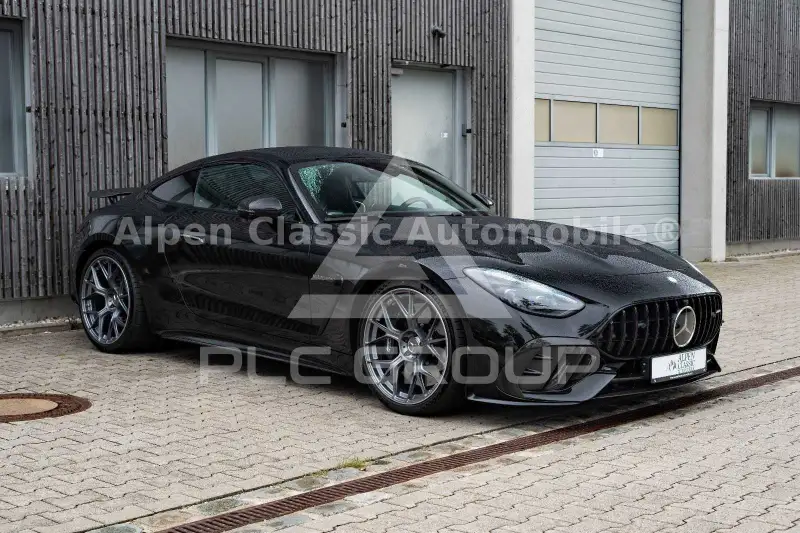 2025 Mercedes Benz AMG