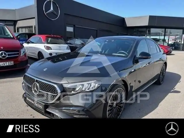 2025 Mercedes Benz E 300