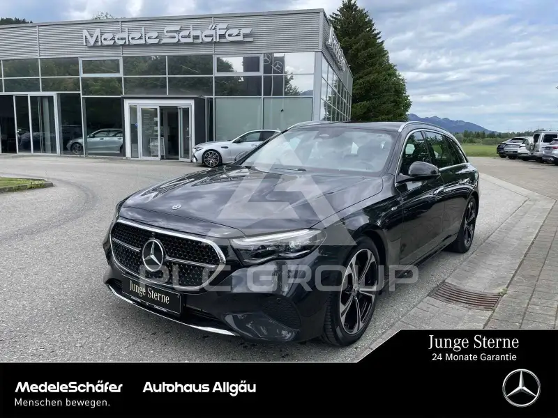 2025 Mercedes Benz E 300