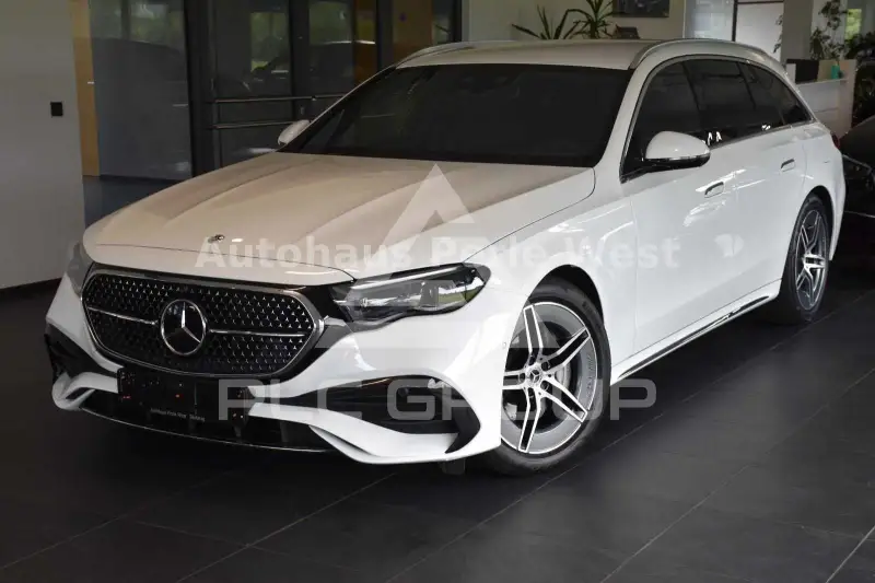 2025 Mercedes Benz E 300