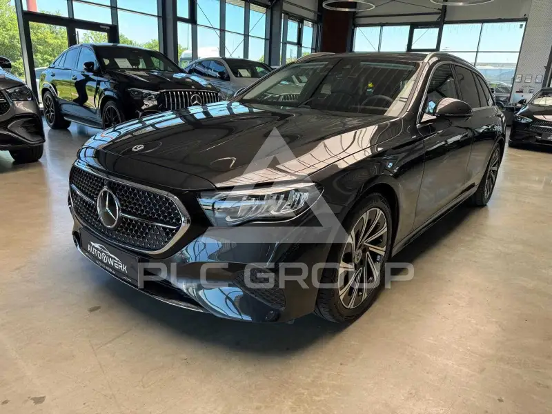 2025 Mercedes Benz E 300