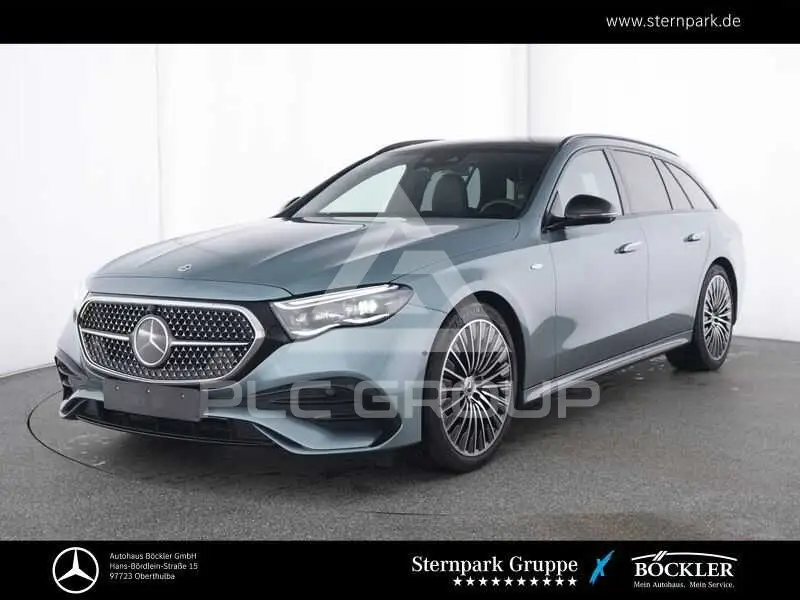 2025 Mercedes Benz E 300