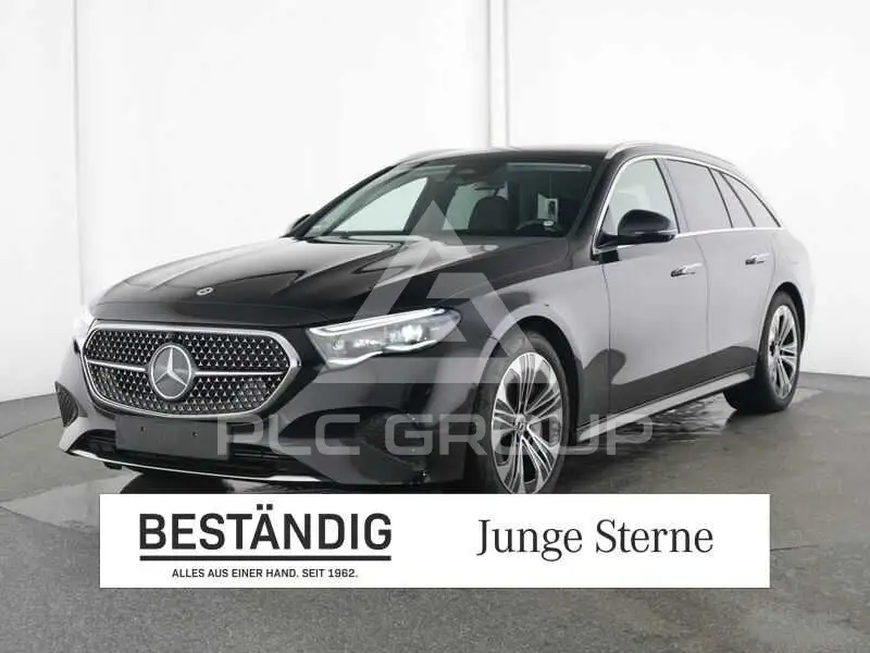 2025 Mercedes Benz E 300