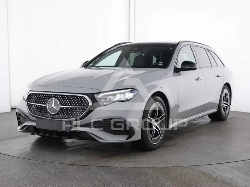 2025 Mercedes Benz E 300