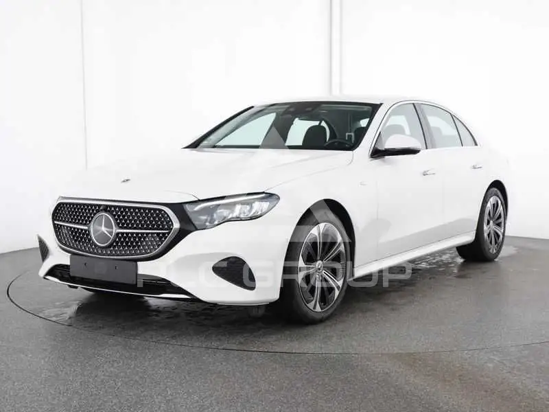 2025 Mercedes Benz E 300