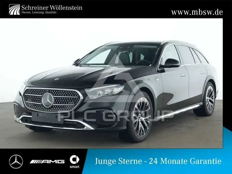 2025 Mercedes Benz E 300