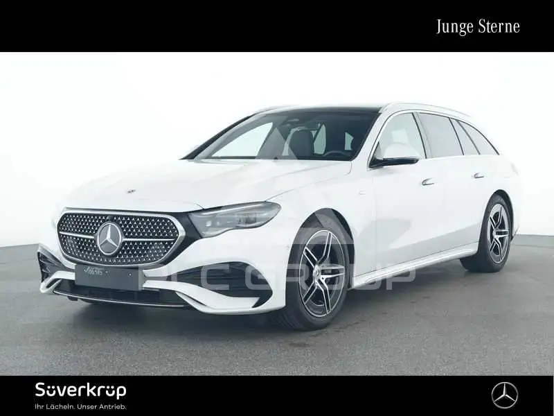 2025 Mercedes Benz E 300