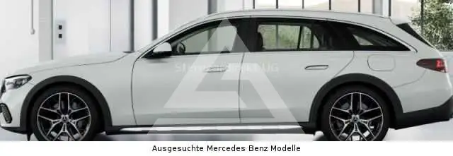 2025 Mercedes Benz E 300