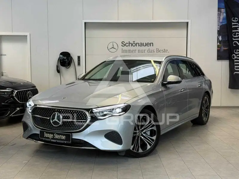 2025 Mercedes Benz E 300