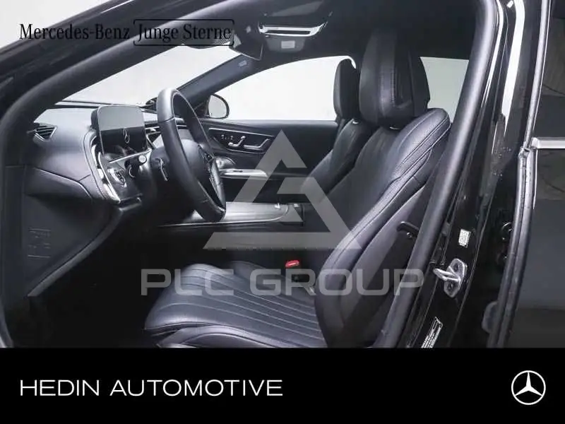 2025 Mercedes Benz E 300