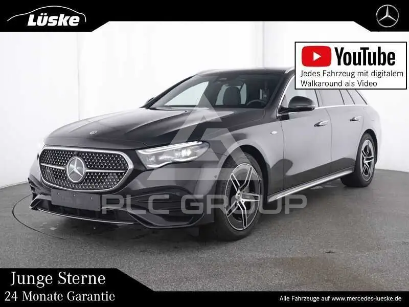 2025 Mercedes Benz E 300
