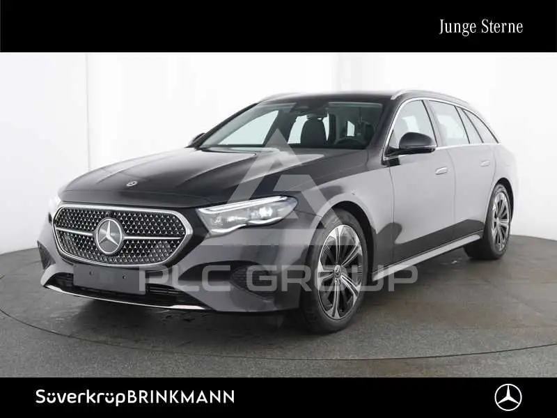 2025 Mercedes Benz E 300