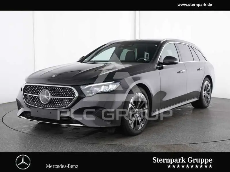 2025 Mercedes Benz E 300