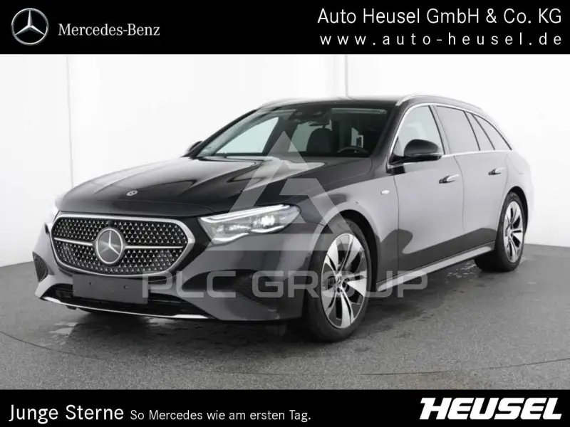 2025 Mercedes Benz E 300