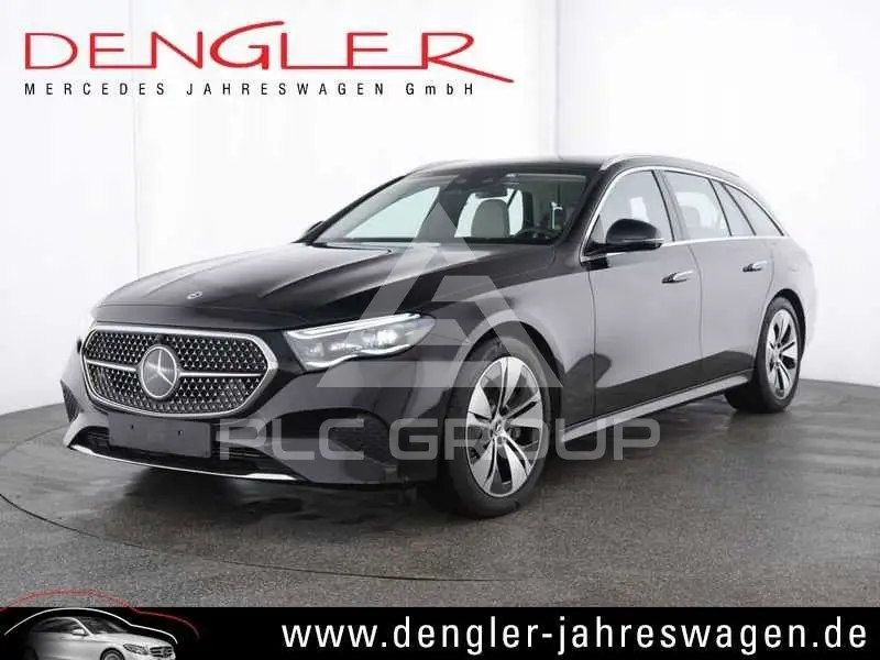 2025 Mercedes Benz E 300