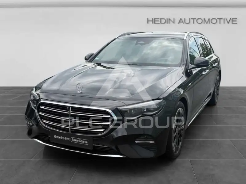 2025 Mercedes Benz E 300