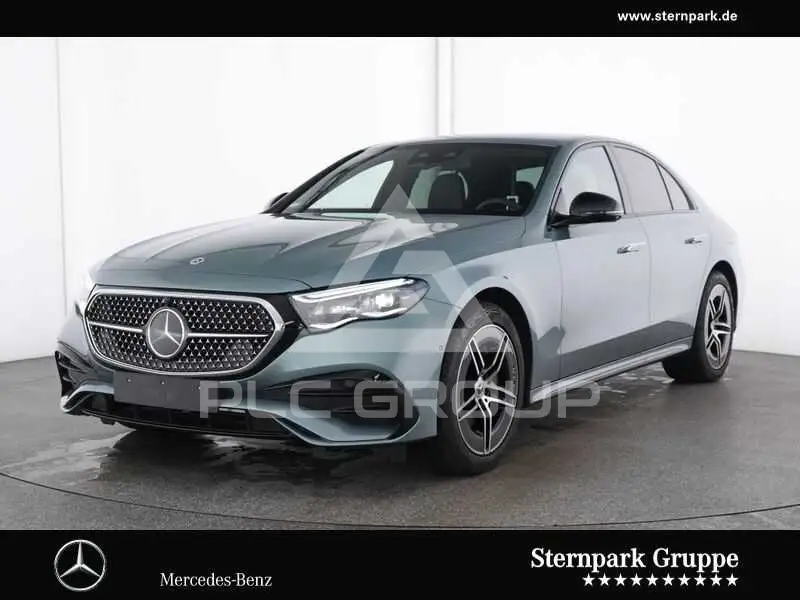 2025 Mercedes Benz E 300