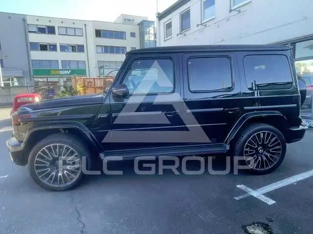 2025 Mercedes Benz G 63