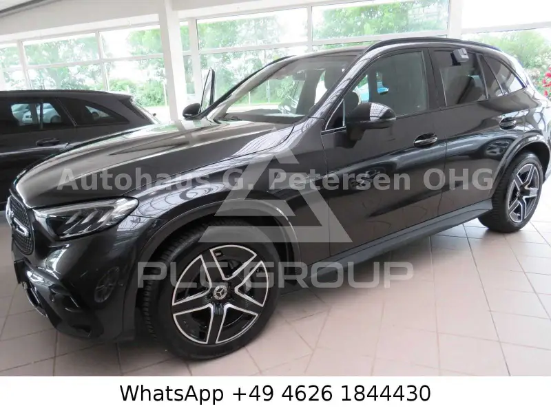 2025 Mercedes Benz GLC 300