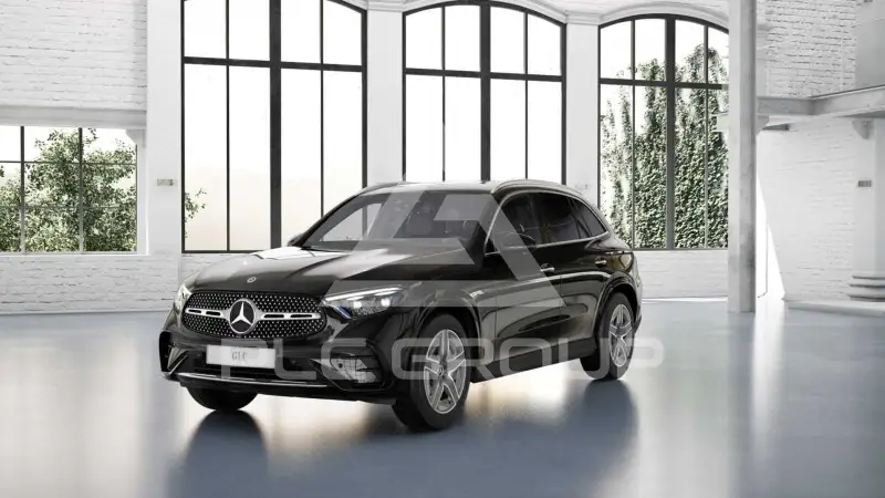 2025 Mercedes Benz GLC 300