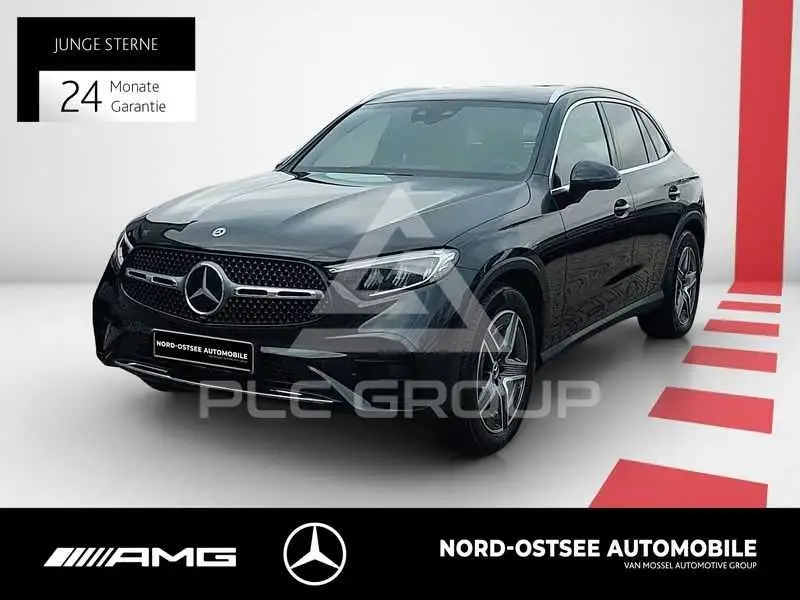 2025 Mercedes Benz GLC 300
