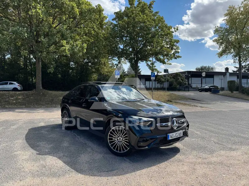 2025 Mercedes Benz GLC 300