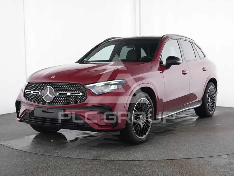 2025 Mercedes Benz GLC 300