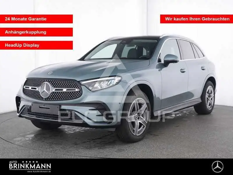 2025 Mercedes Benz GLC 300