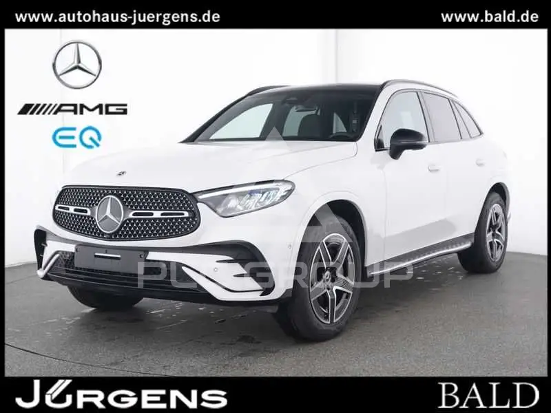 2025 Mercedes Benz GLC 300