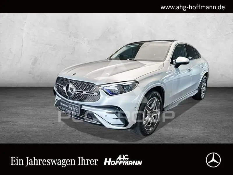2025 Mercedes Benz GLC 300