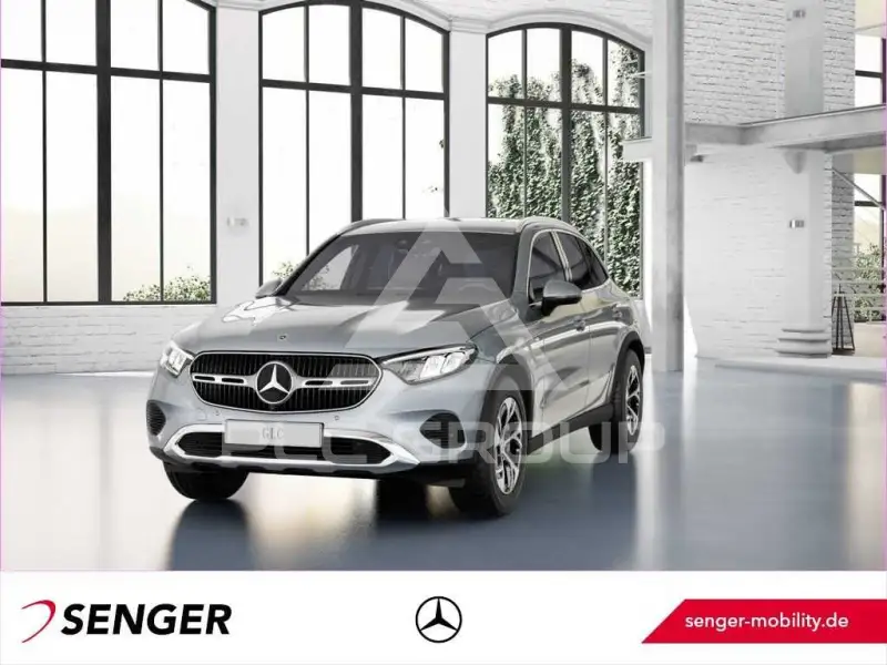 2025 Mercedes Benz GLC 300