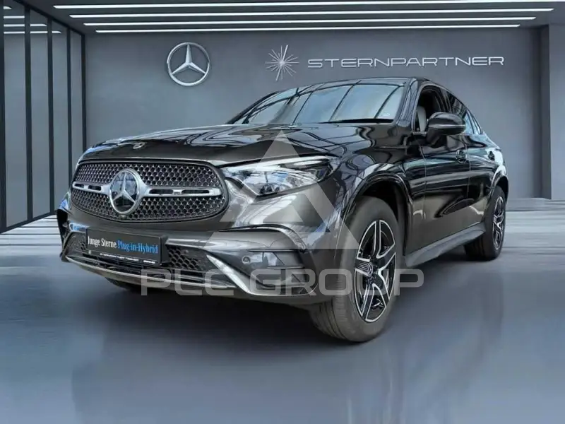 2025 Mercedes Benz GLC 300