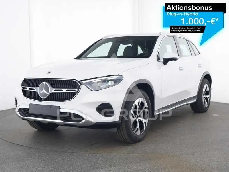 2025 Mercedes Benz GLC 300