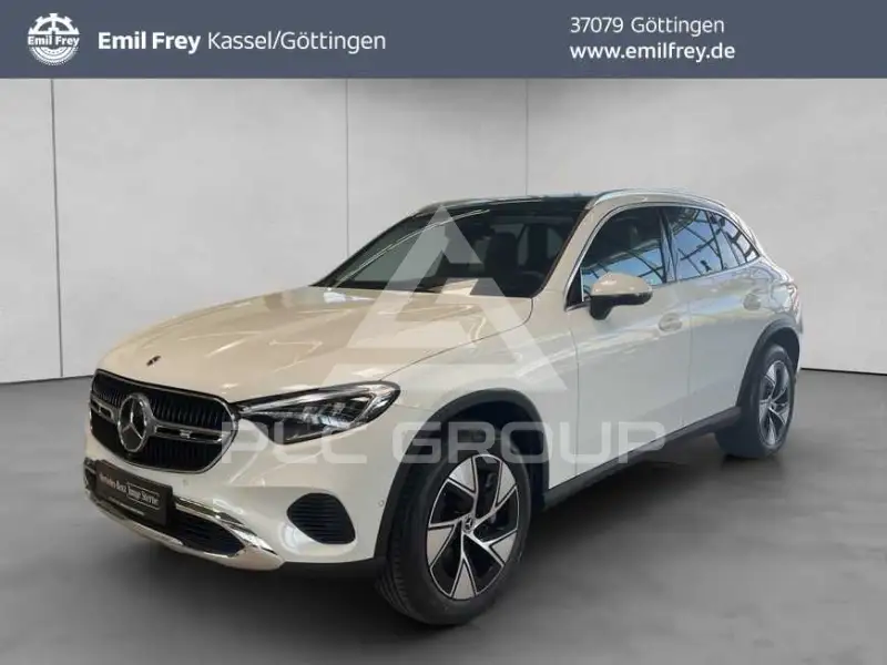 2025 Mercedes Benz GLC 300
