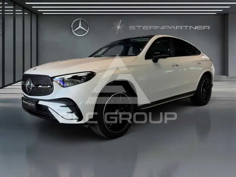 2025 Mercedes Benz GLC 300