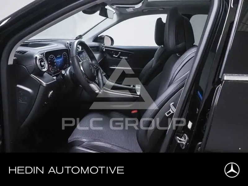 2025 Mercedes Benz GLC 300