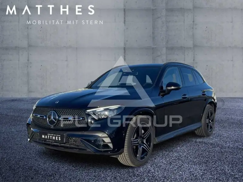 2025 Mercedes Benz GLC 300