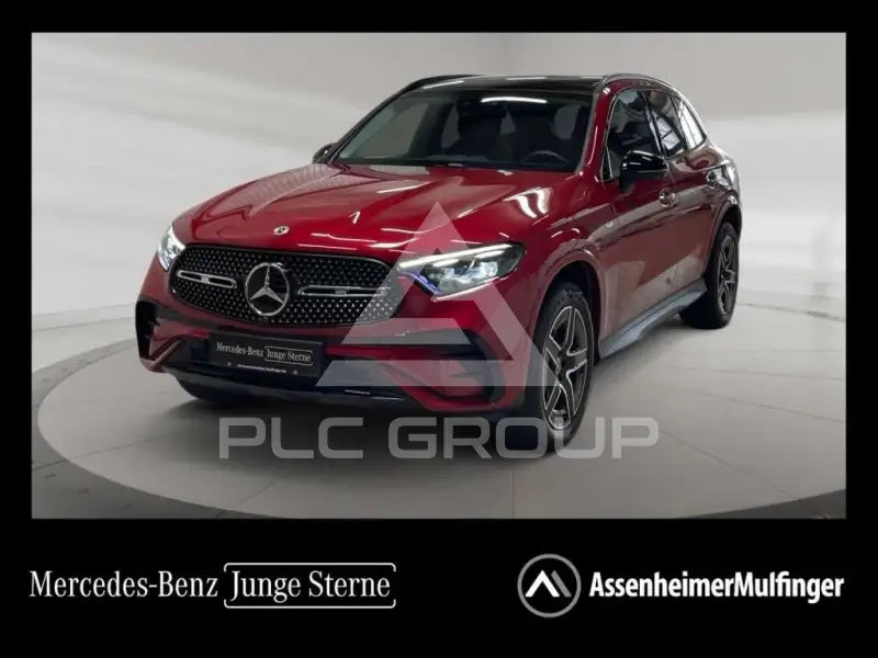 2025 Mercedes Benz GLC 300