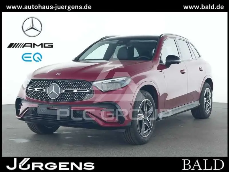2025 Mercedes Benz GLC 300