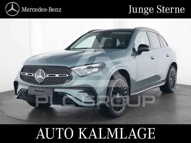 2025 Mercedes Benz GLC 300