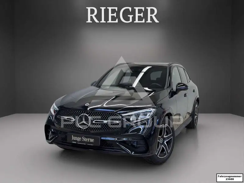2025 Mercedes Benz GLC 300