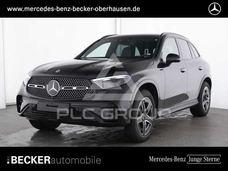 2025 Mercedes Benz GLC 300