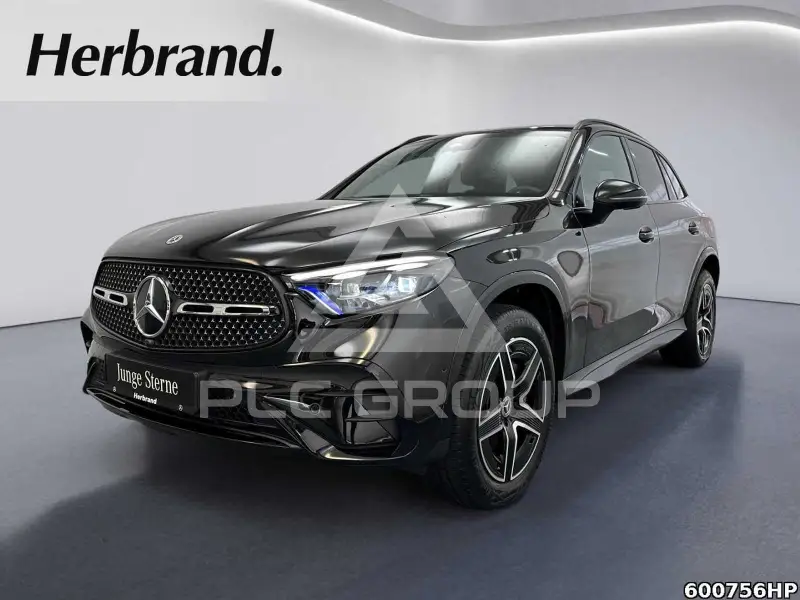 2025 Mercedes Benz GLC 300