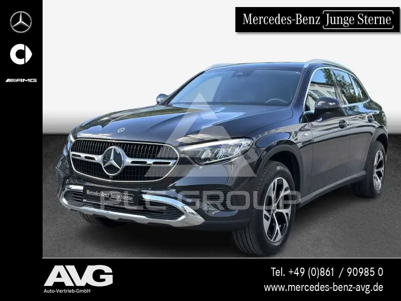 2025 Mercedes Benz GLC 300