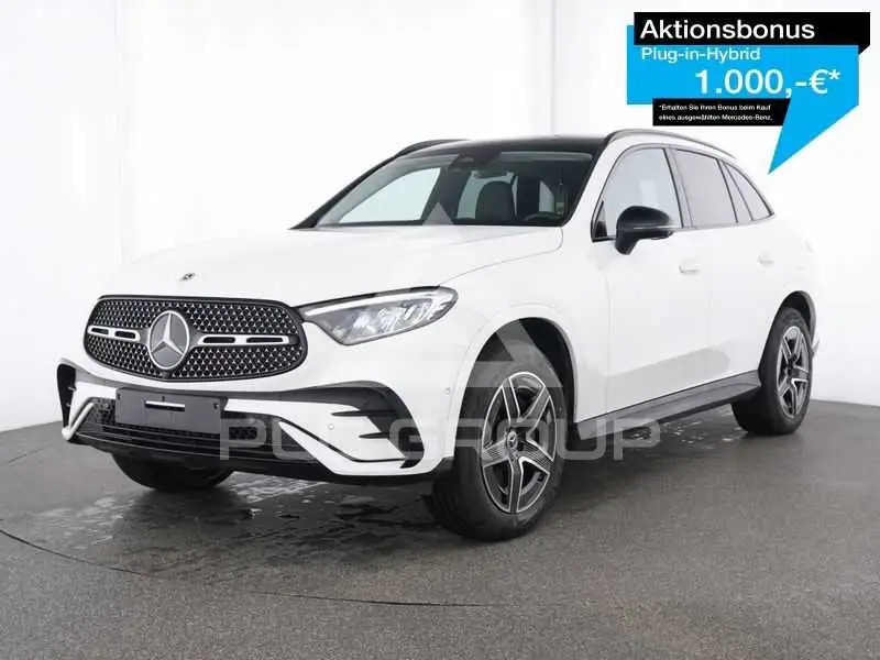2025 Mercedes Benz GLC 300
