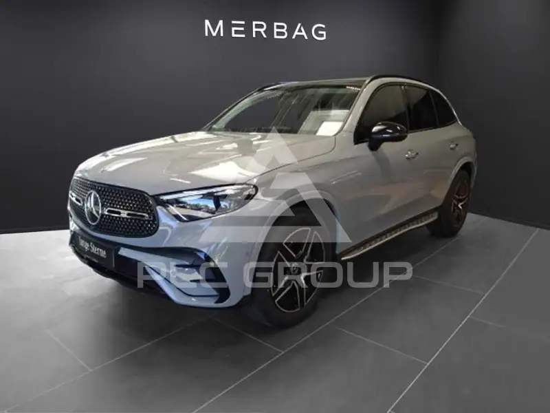 2025 Mercedes Benz GLC 300