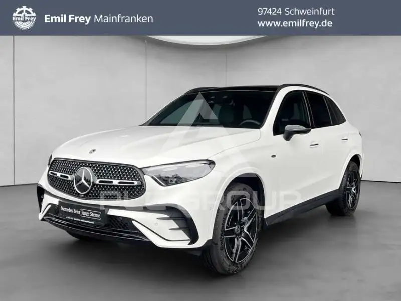2025 Mercedes Benz GLC 300