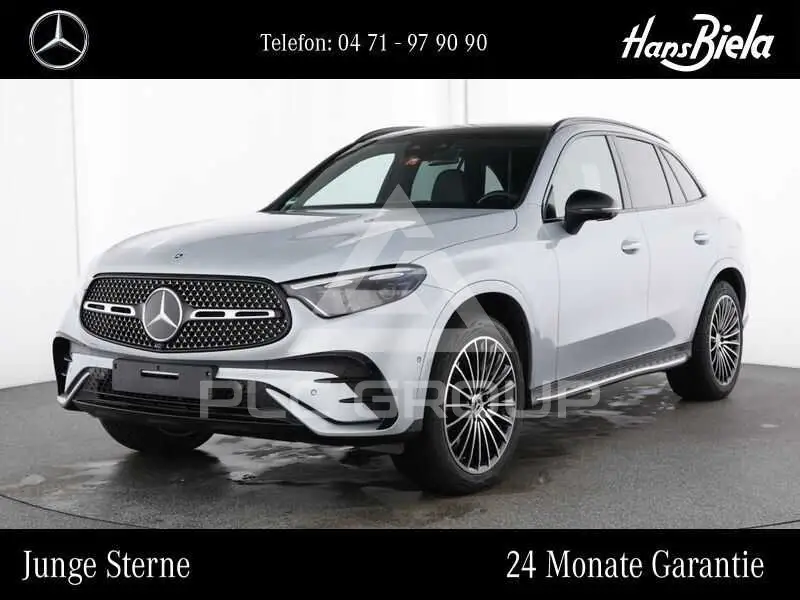 2025 Mercedes Benz GLC 300