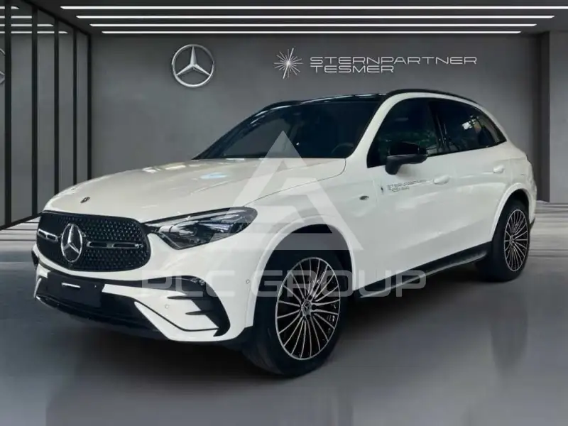 2025 Mercedes Benz GLC 300